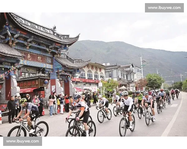 1500 骑手逐风苍洱！大理环洱海自行车赛开赛