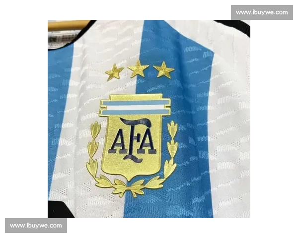 三星渐变下的争议：阿根廷 2026 训练服解码